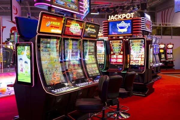 sumbartoto login platform interface showing slot games and sportsbook menu